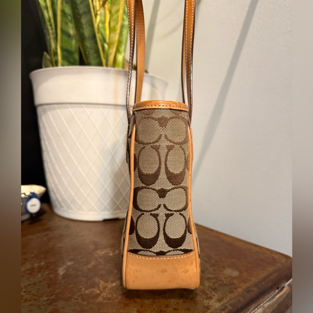 Vintage Coach Mini Lunch Tote - super RARE! - Picture 6 of 8